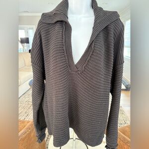 Free people ribbed black v neck sweater size L